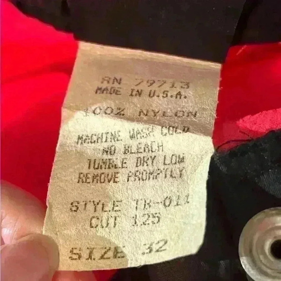 NWOT VTG EPIC Surf & Skate Mens Lightweight Cali Board Trunks Shorts - Picture 4 of 4